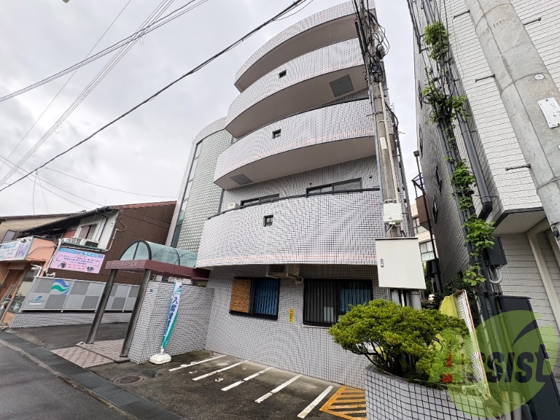 グランリッチ箕面の外観