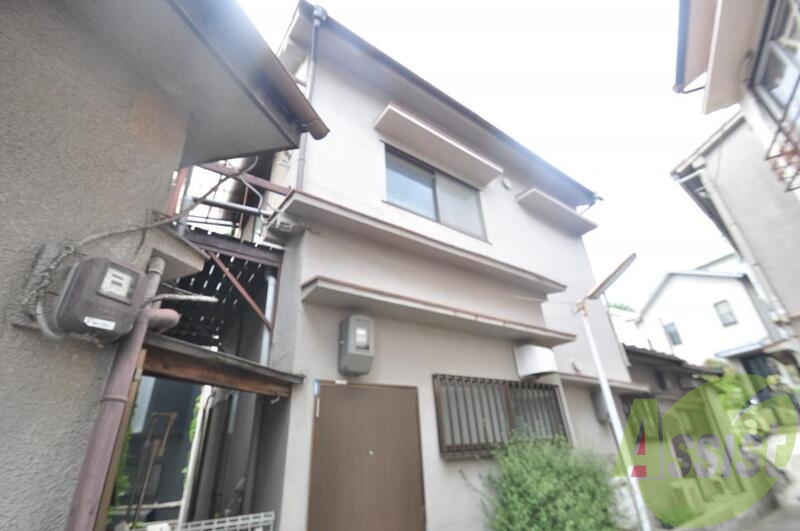 長尾ハイツの外観