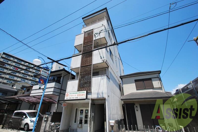 コーポラス栄里の外観