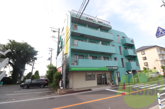 ヴィークル学院前の外観
