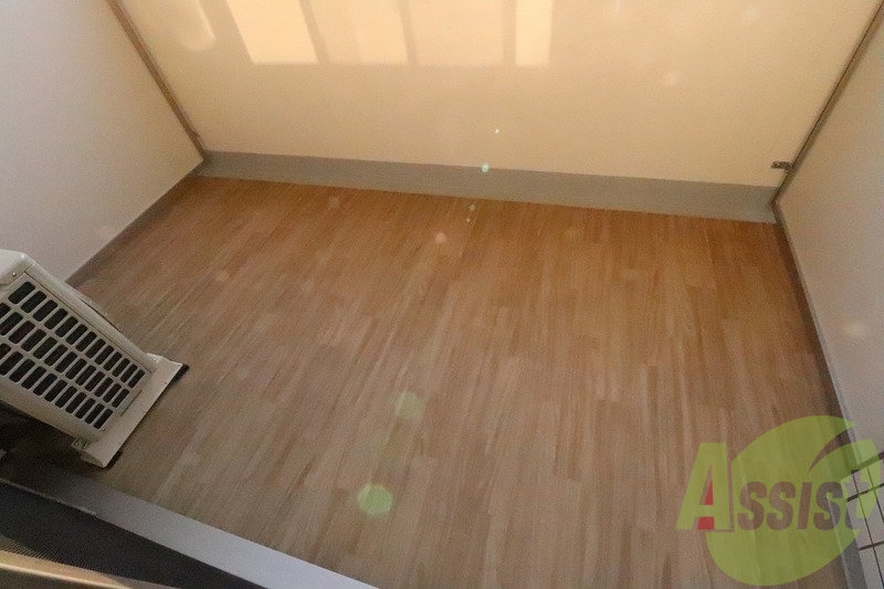 バルコニー バルコニー