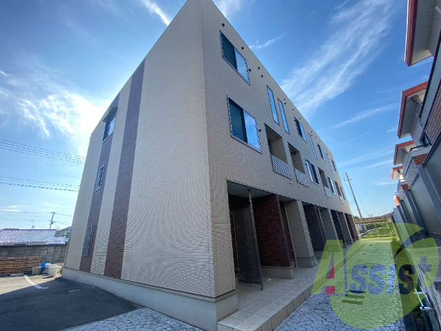 ソレイユ玉津の外観