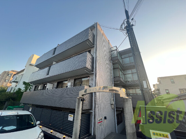 シェリル塚口の外観