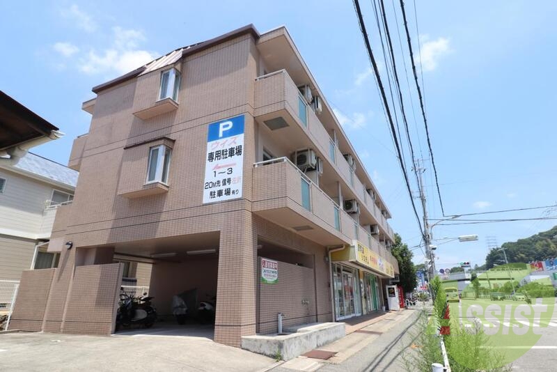 リバーサイド樫の木の外観