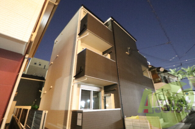 ROBOT　HOUSE　尼崎の外観