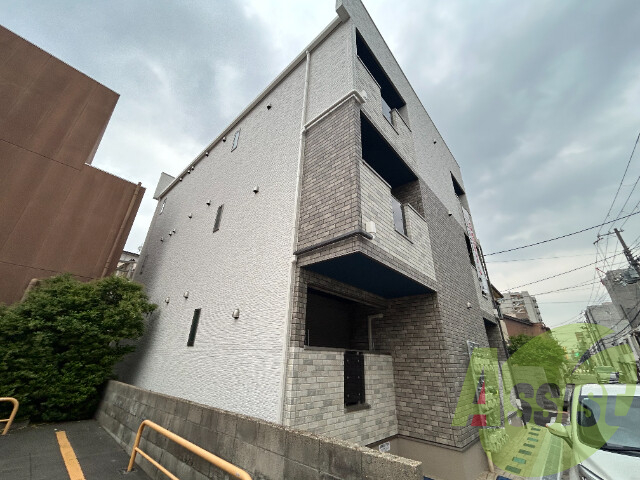 クレストコート神田北の外観