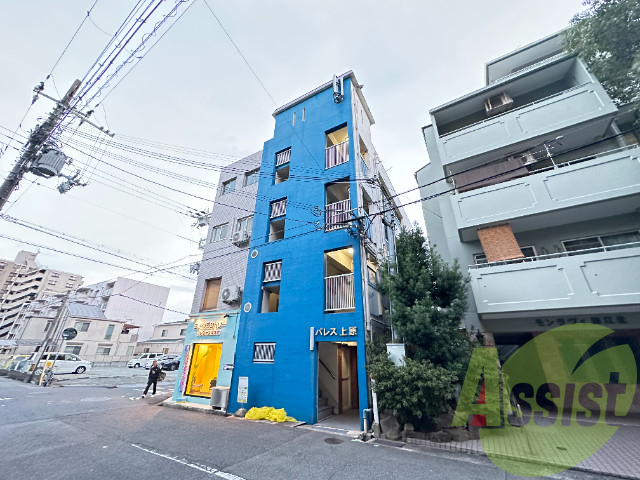 パレス上原の外観