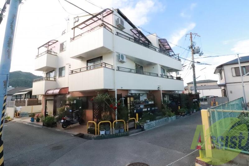 中内ハイツの外観