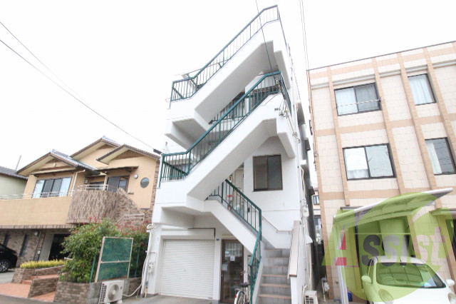 原田マンションの外観