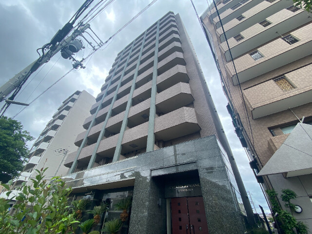 クレアートアドバンス北大阪の外観