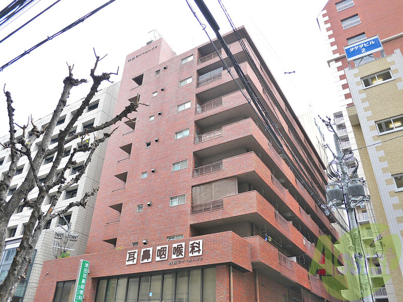 内田ロイヤルハイツの外観