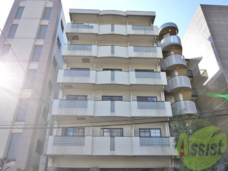 ロイヤルコート江坂の外観