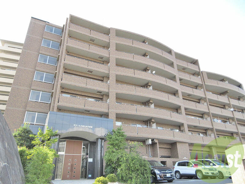 ボヌール千里中央弐番館