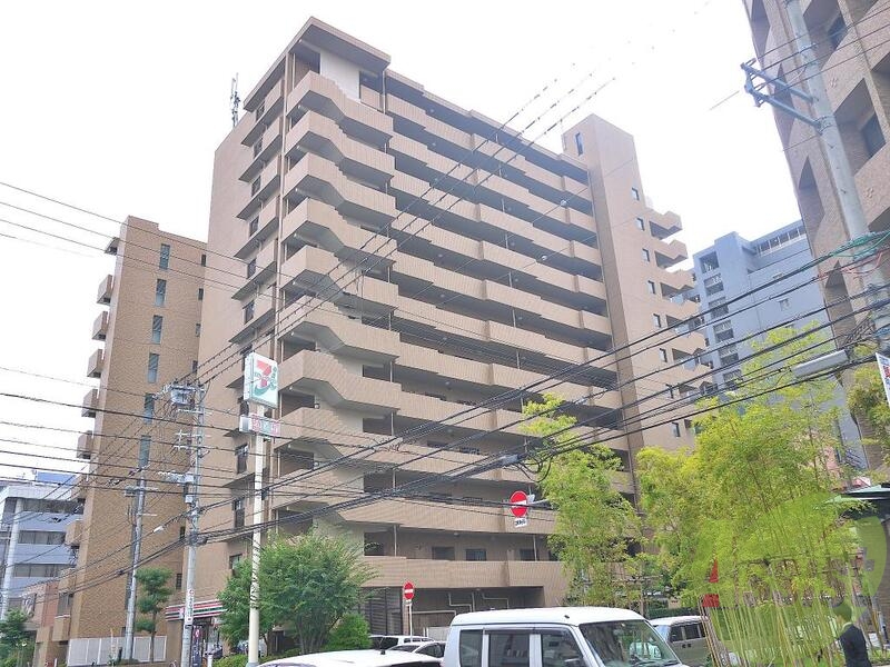 メゾンドール江坂
