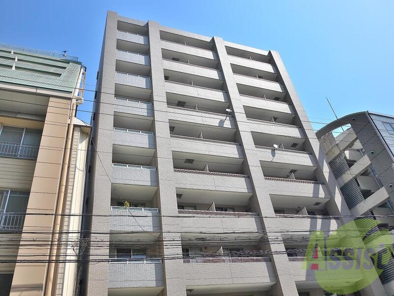 パストラーレ江坂の外観