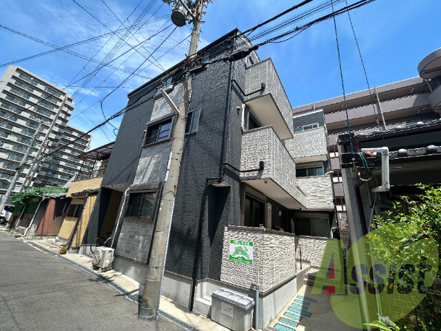La vita三国本町の外観