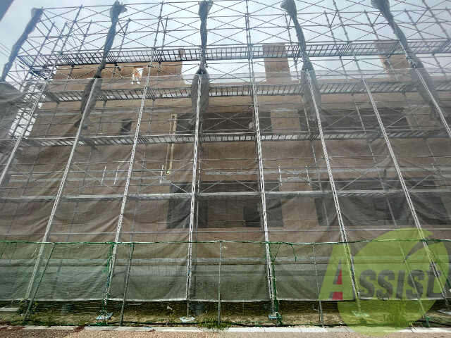 ル・コンフリエの外観