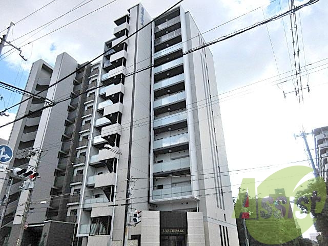 ラルシェパルク新大阪の外観