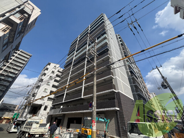 エスリード新大阪ザ・プレミアWEST の外観