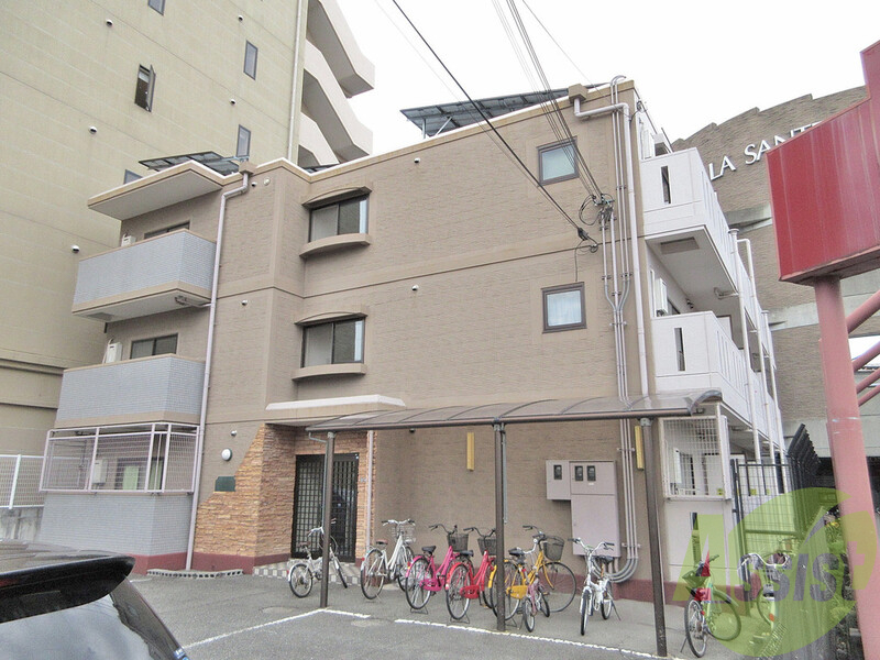 グリーンヒル江坂の外観