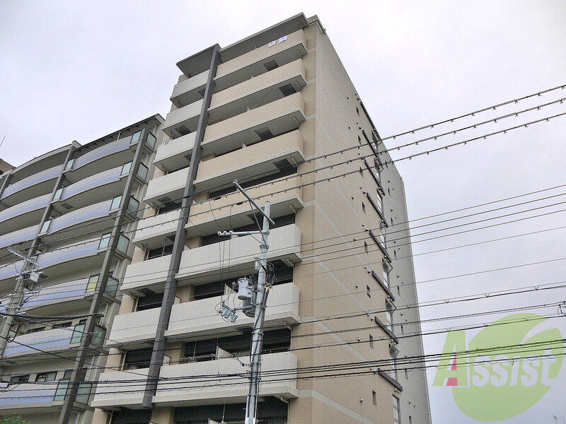 アスリート江坂2番館の外観