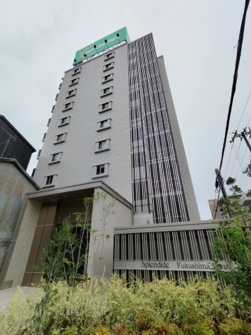 スプランディッド福島WESTの外観