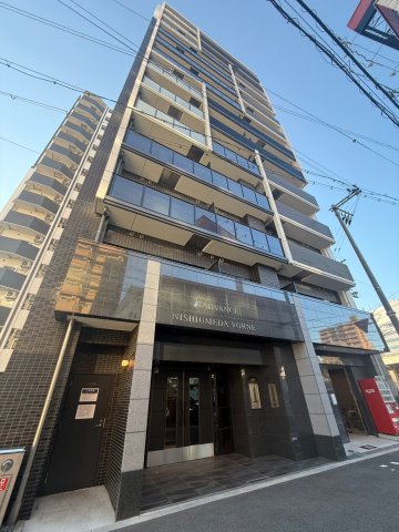 アドバンス西梅田フォルンの外観