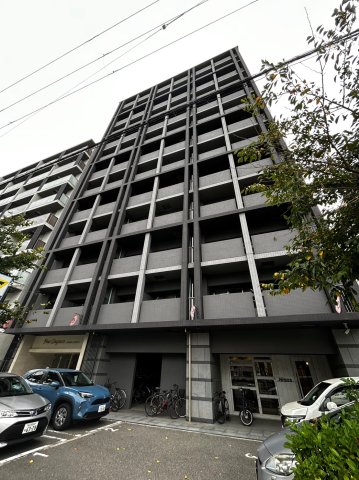 プール・トゥジュール梅田ウエストの外観