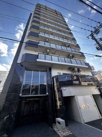 エステムコート大阪福島ルアーナの外観