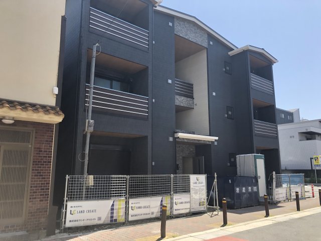 ヒロ西九条の外観