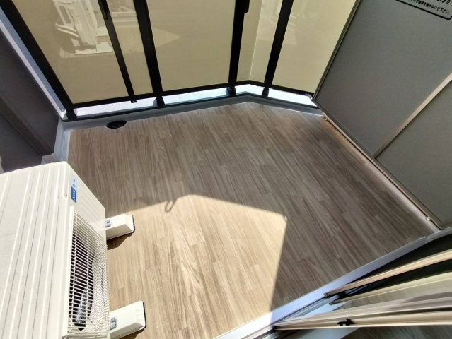 バルコニー バルコニー