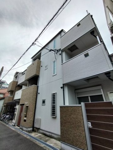 ブリリオ野田阪神の外観