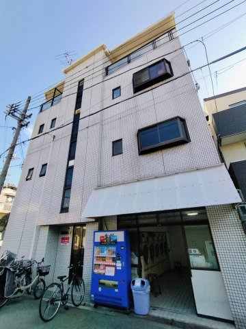 朝日橋ハイツの外観