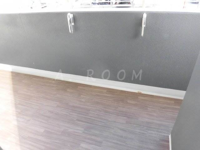 バルコニー バルコニー