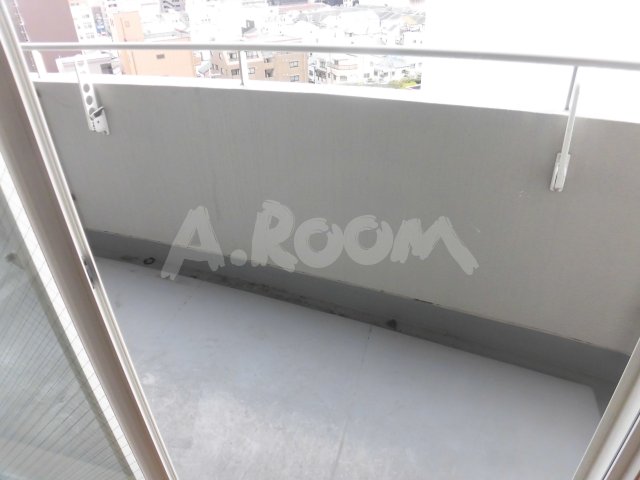 バルコニー バルコニー