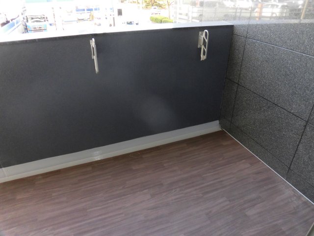 バルコニー バルコニー