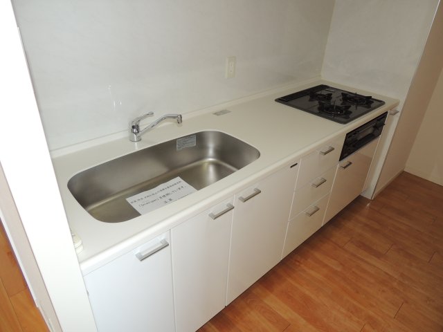 広い作業台です 広い作業台です