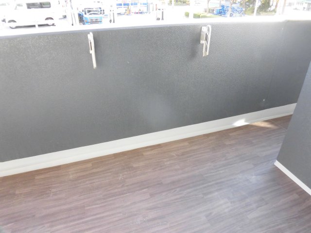 バルコニー バルコニー