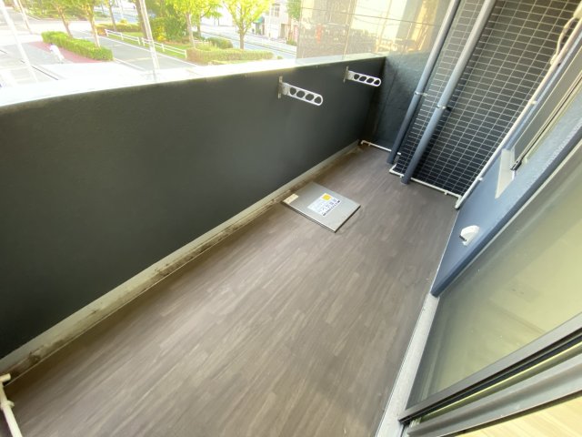 バルコニー バルコニー