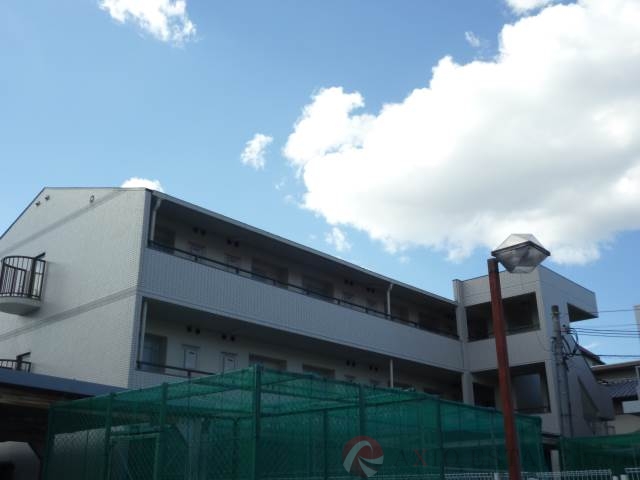 ラルジュール江坂