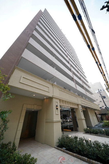 スプランディッド江坂駅前