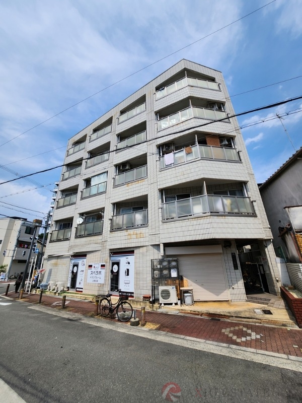 ハイツ上新小松