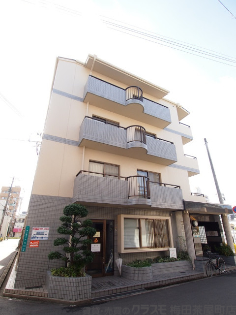 アステルサカエの外観