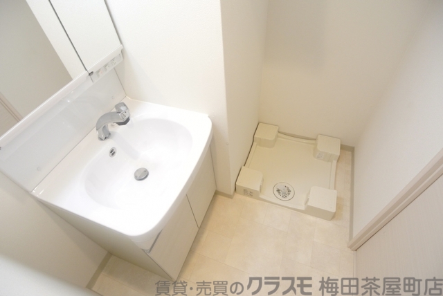 独立洗面台