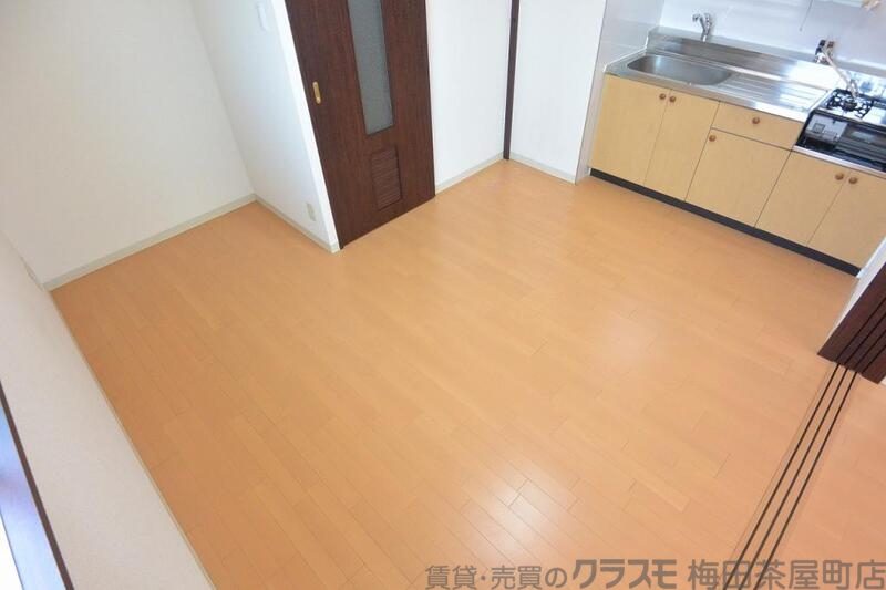 居間