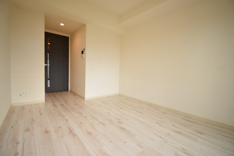 エスリード京橋グランテラス　　本日は京橋駅近くの単身向け物件！！大人気エスリードのお部屋のご紹介です☆