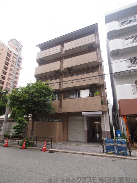 シャトー中尾の外観