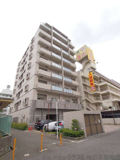 プルメリア新大阪の外観