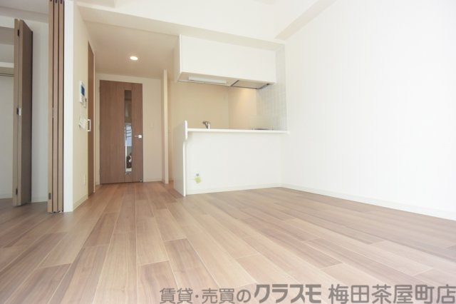 CAVANA梅田北　　本日は衝撃の駅徒歩4分！敷金・礼金なし物件✨北区・広々1LDKのご紹介です(^_-)-☆