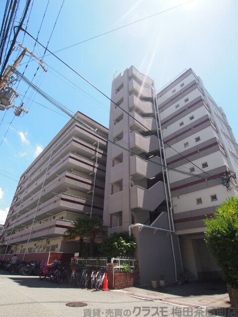 第5田村マンションの外観